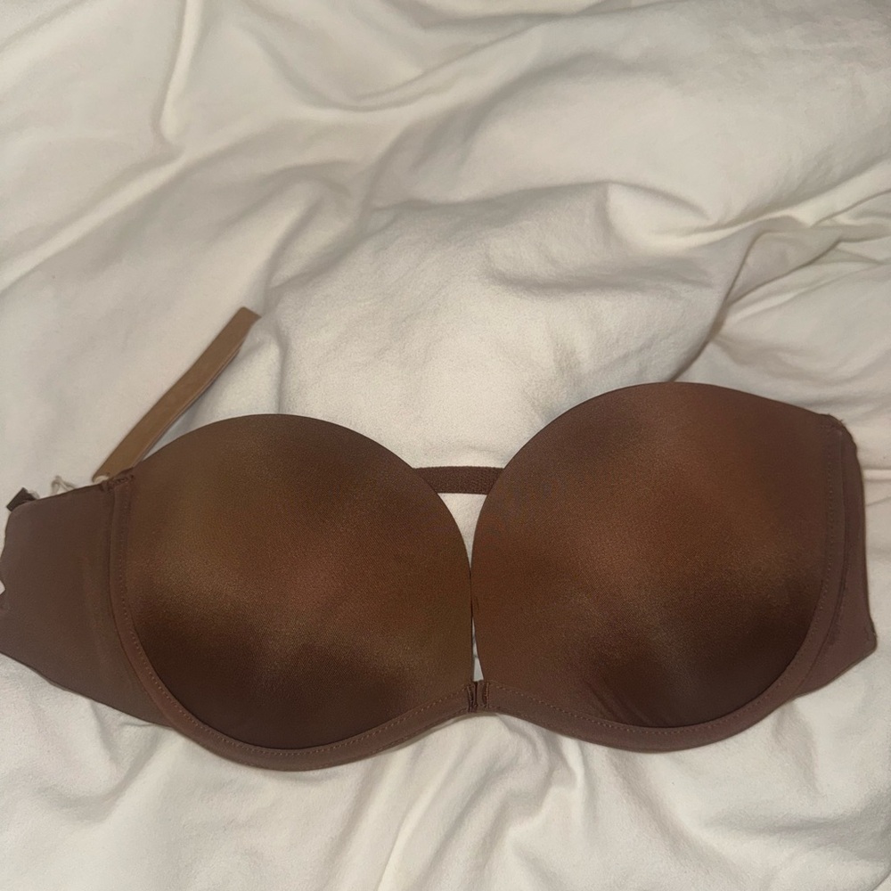 SKIMS Multi-Way Bra - color Jasper - Picture 10 of 15